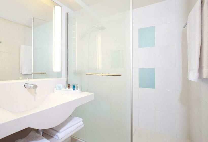 חדר סטנדרט מיטה זוגית, Novotel Manchester West