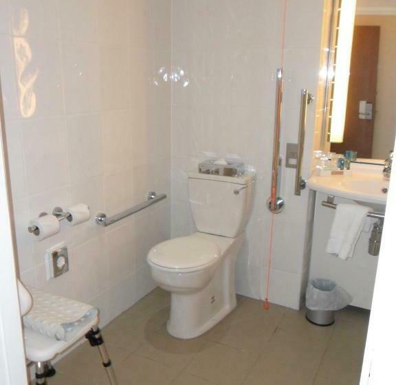 חדר אקזקיוטיב, Novotel Manchester West
