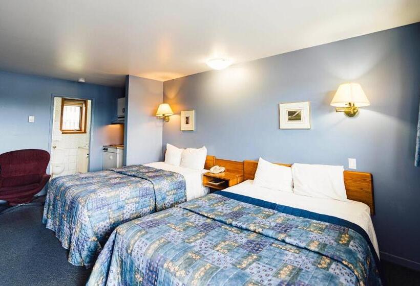Четырехместный Номер Стандарт, Auberge Harris
