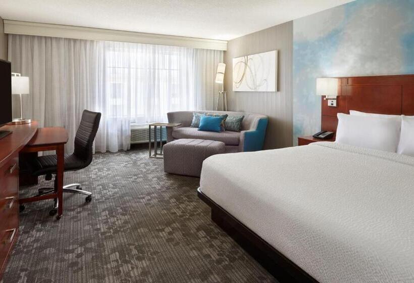 キングサイズベッドのスタンダードルーム, Courtyard By Marriott Ottawa Downtown