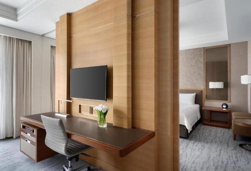 سوییت اجرایی, Kerry Hotel, Beijing By Shangri La
