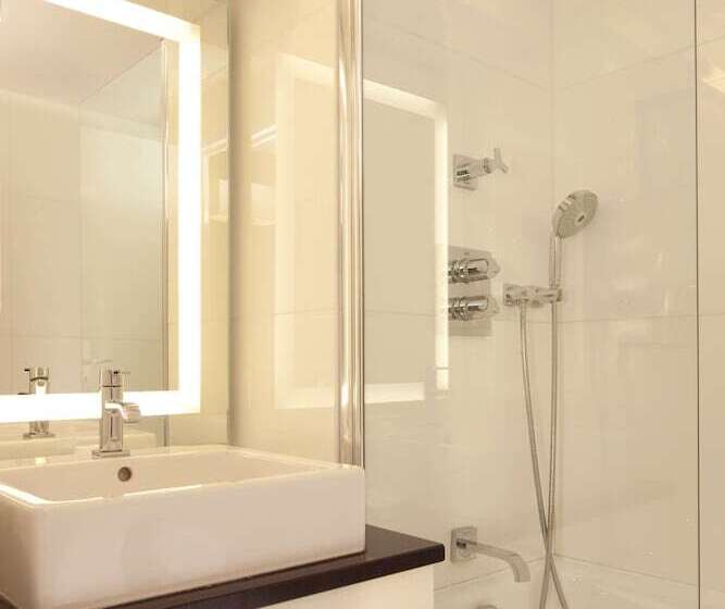 اتاق خانوادگی, Best Western Bretagne Montparnasse