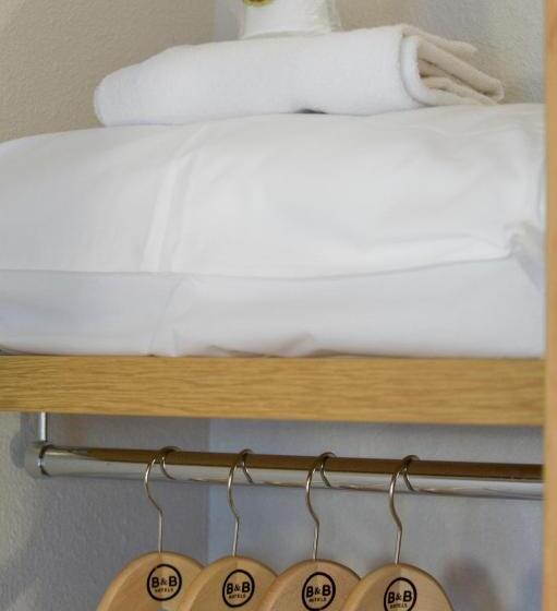 Номер Стандарт Трехместный, B&b Hotel Orleans Saint Jean De Braye