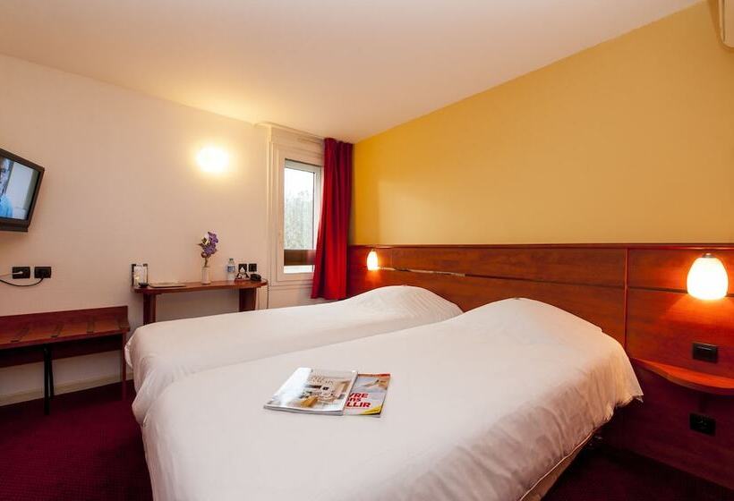 Номер Стандарт, Brit Hotel Agen   L Aquitaine