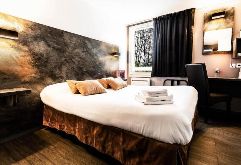 Номер Стандарт, Logis Hotel Lons Le Saunier   Restaurant Le Grill