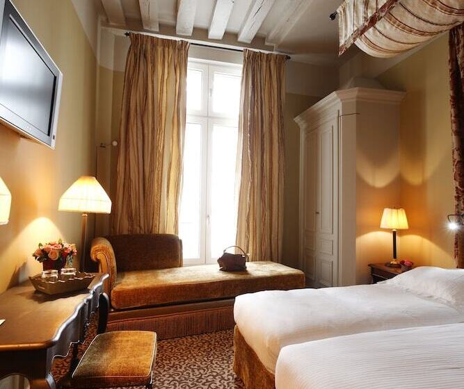 اتاق لوکس سه تخته, Odeon Saint Germain