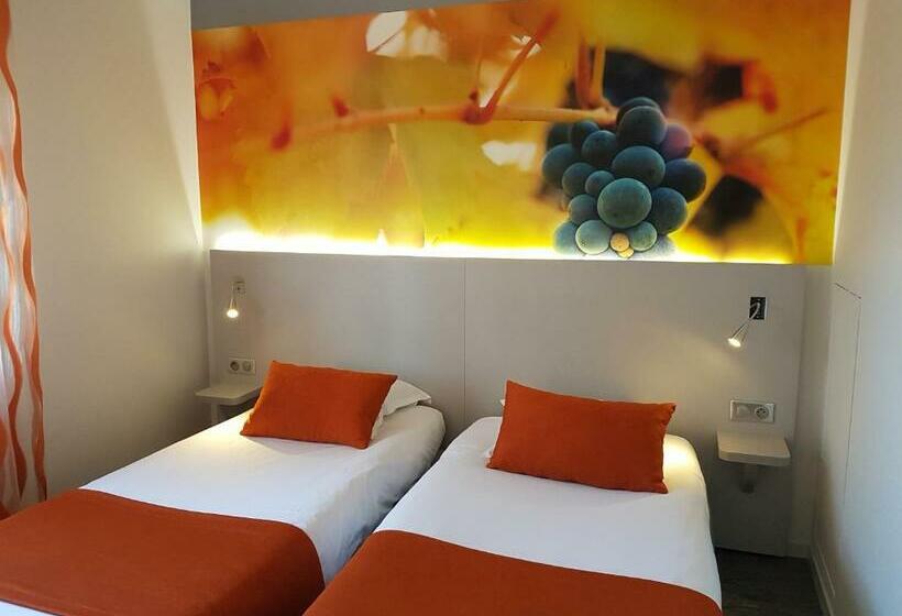 Номер Стандарт, Logis Hotel L Escargotière Dijon Sud   Chenove