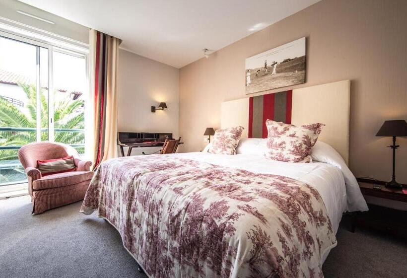 Семейный Номер, Hôtel Et Résidence La Réserve