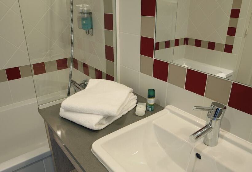 Классический Номер, Hôtel Et Résidence La Réserve