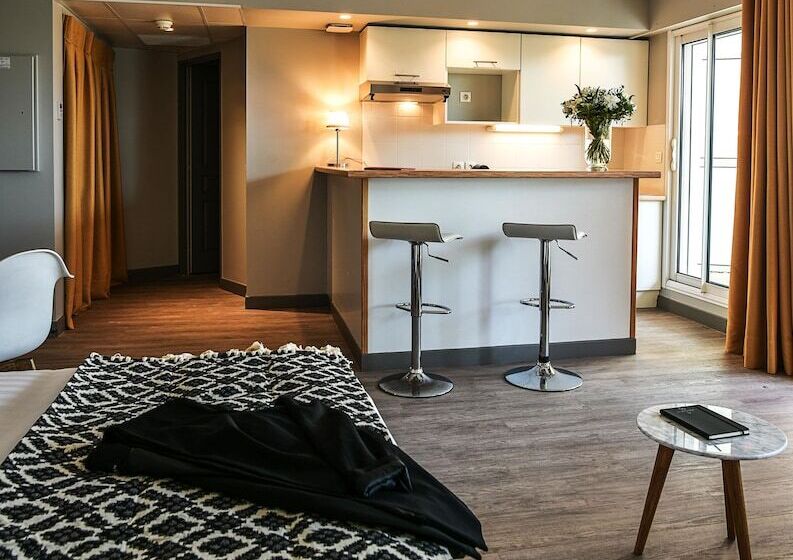Семейное Студио, Hôtel Et Résidence La Réserve