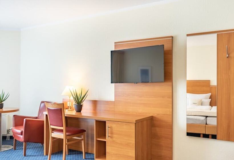 Номер Стандарт Трехместный, Acora Bochum Living The City