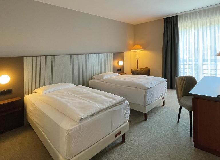Номер Стандарт, Mercure Hotel Gera City