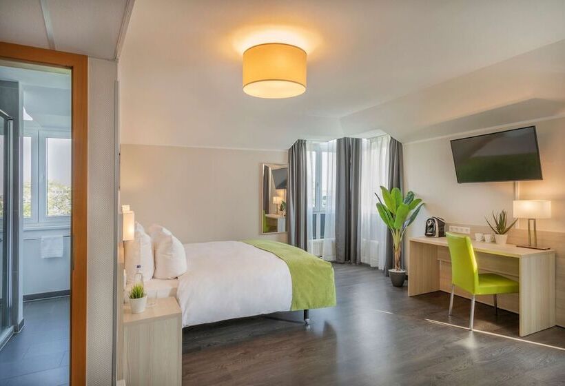 Семейный Номер, Dusseldorf Krefeld Affiliated By Melia