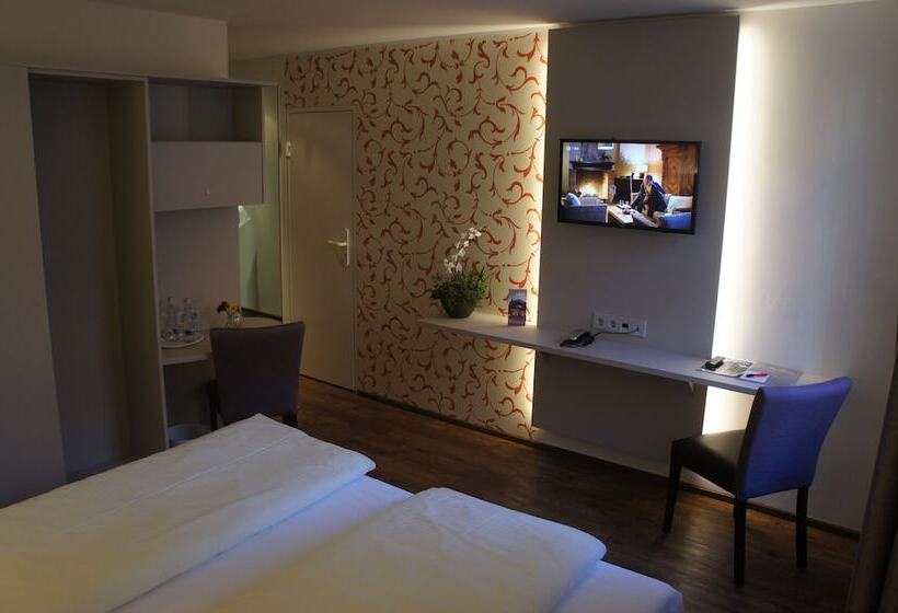 디럭스 룸, Stadthotel Engel