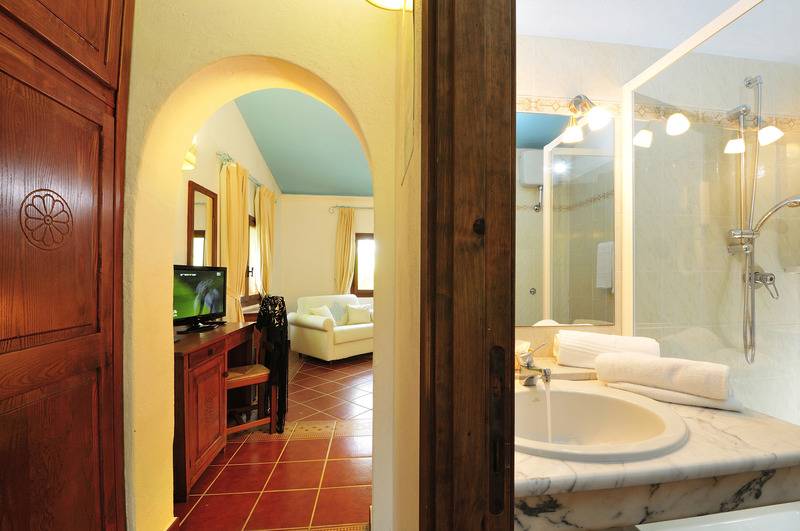 اتاق استاندارد با چشم‌انداز دریا, Irene Palace Beach Resort