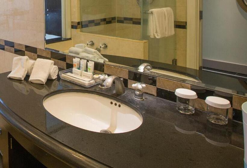 اتاق استاندارد با چشم‌انداز, Royal Orchid Hotel Guam