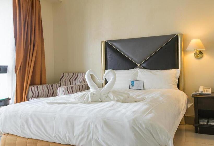 اتاق استاندارد با تخت بزرگ, Royal Orchid Hotel Guam