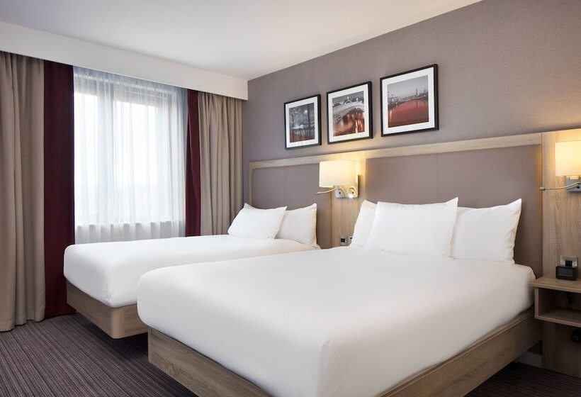 스탠다드 룸, Hilton Garden Inn Dublin City Centre
