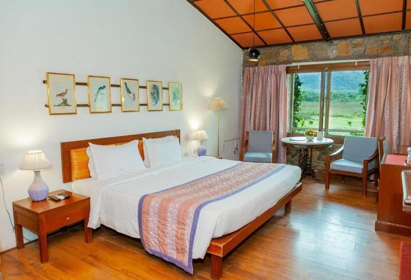 豪华房间, Shikarbadi Hotel   By The Lake Heritage By Hrh Group Of Hotels