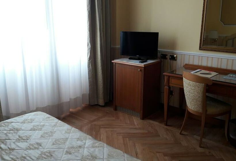 اتاق استاندارد, Andreola Central