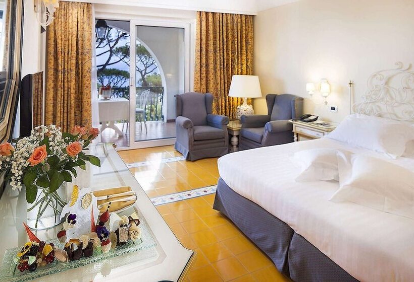 Номер Superior Вид на Море, Excelsior Belvedere Hotel & Spa