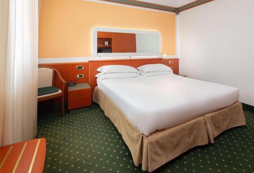 Номер Economy, Jet Hotel, Sure Hotel Collection By Best Western
