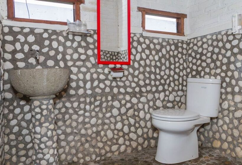 Семейный Номер, Reddoorz Near Kampung Gajah 2