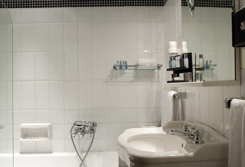 Habitación Superior, Mascagni