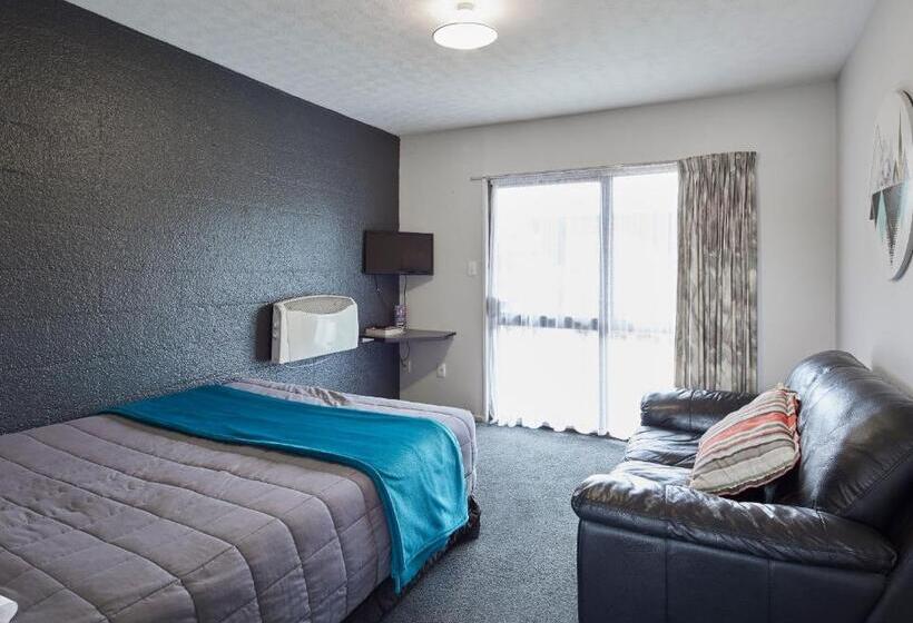 Апартаменты 1 Спальня, Aotea Motel