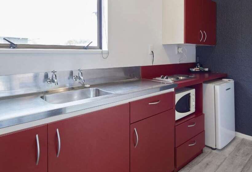 Апартаменты 1 Спальня, Aotea Motel
