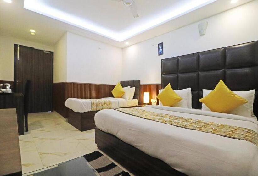 豪华三人间, Mayda Prime Near Delhi Airport