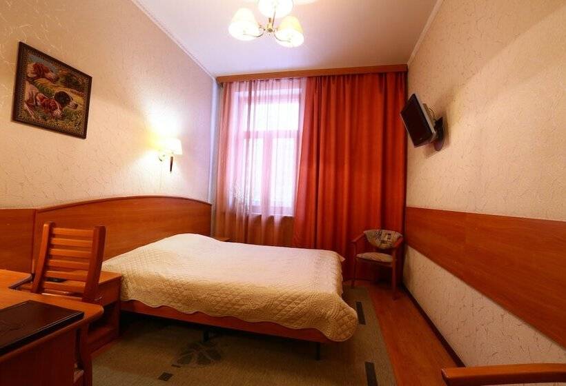 Номер Комфорт, Postoyalec
