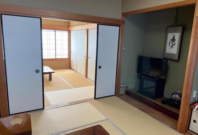 Номер Стандарт, Ryujin Onsen Marui Ryokan
