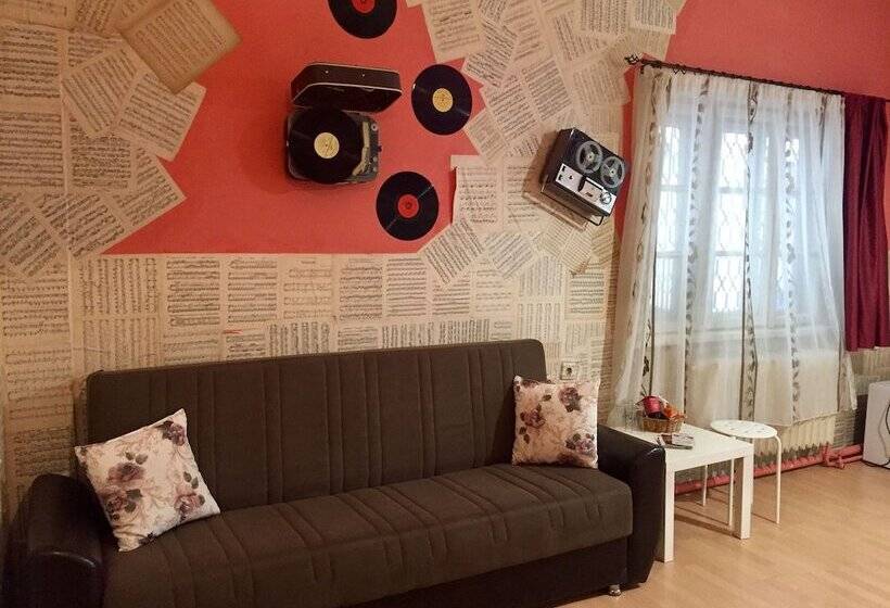 Номер Стандарт, Serdika Rooms