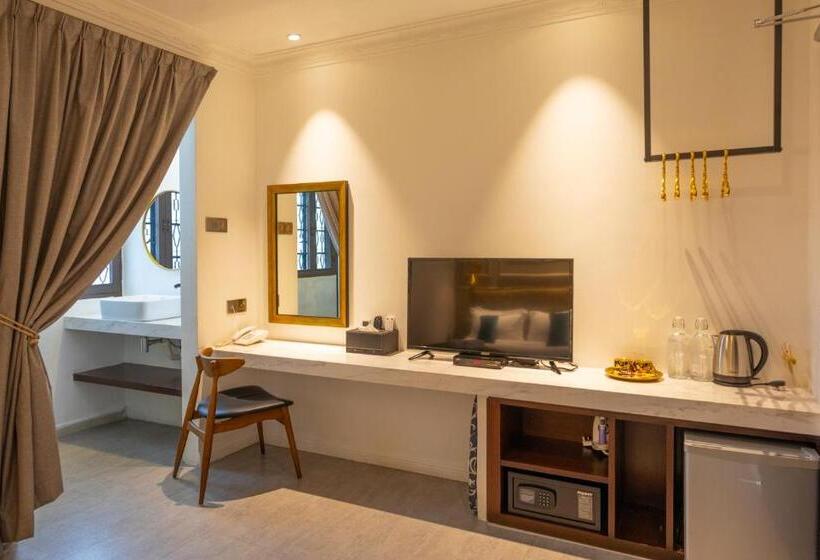 Deluxe Driepersoonskamer, Reunion Residence