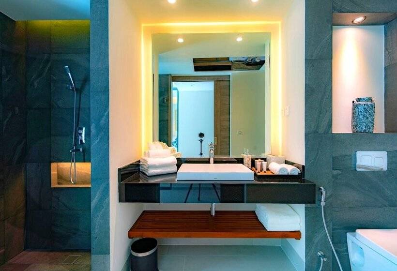 Suíte Deluxe, Patong Heights