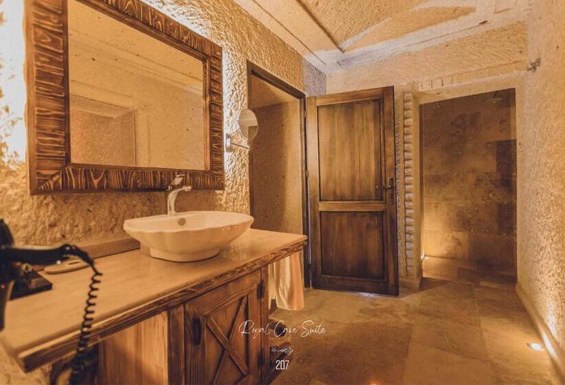 로얄 스위트, Nino Cave Suites