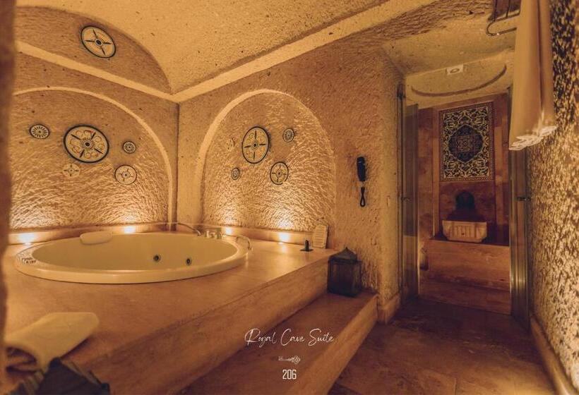 로얄 스위트, Nino Cave Suites