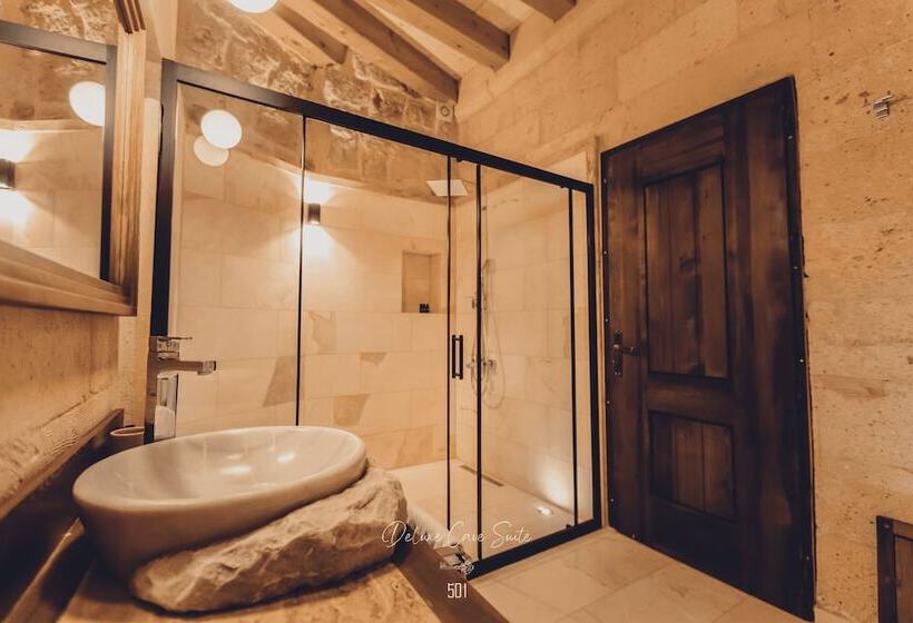 디럭스 스위트, Nino Cave Suites