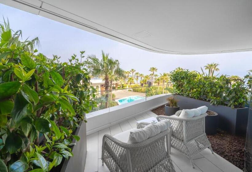 Номер Стандарт Вид на Море с Балконом, Reges, A Luxury Collection Resort & Spa, Cesme