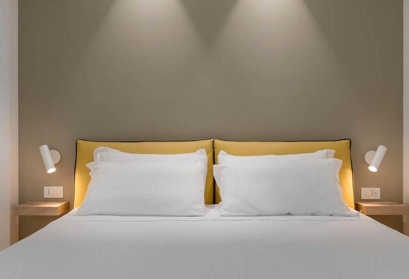 سوییت جونیور, Youmami Suite Hotel Wellness&spa
