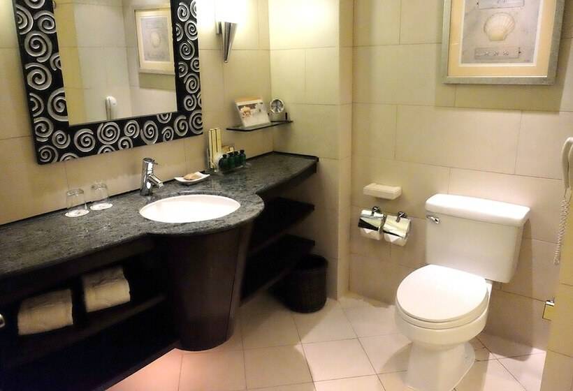 디럭스 룸 바다 전망, Shangrila Mactan, Cebu
