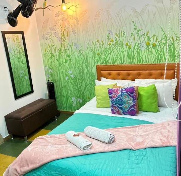 디럭스 트리플 룸, Boutique Stay La 10
