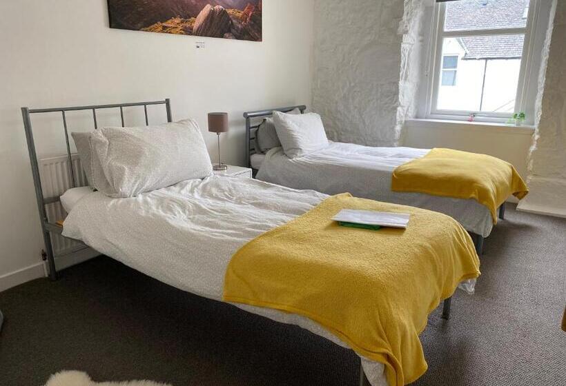 Номер Стандарт Совместная Ванная, Hartfield House Hostel