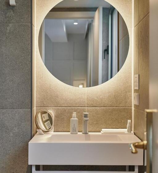 اتاق پنت هاوس, Room Mate Cosmo - City Centre, Valencia
