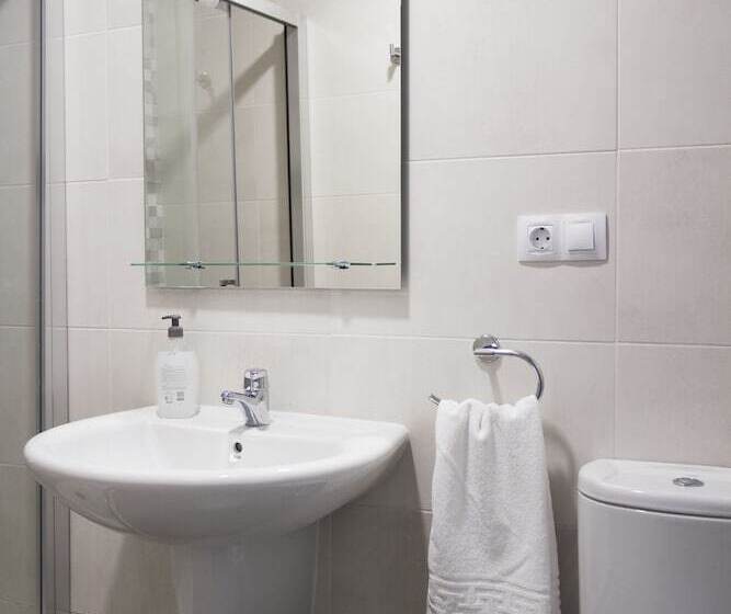 Номер Стандарт, Pension Casa Maruja