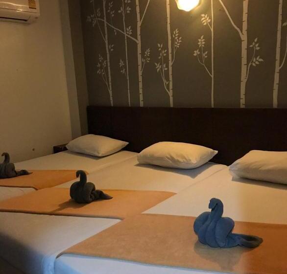 Номер Стандарт Трехместный, Phang Nga Guesthouse