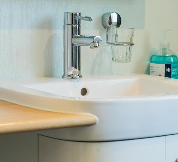 Quarto Economy, Firth Hotel & Restaurant