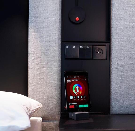 스탠다드 룸 킹사이즈 침대, Citizenm New York Bowery
