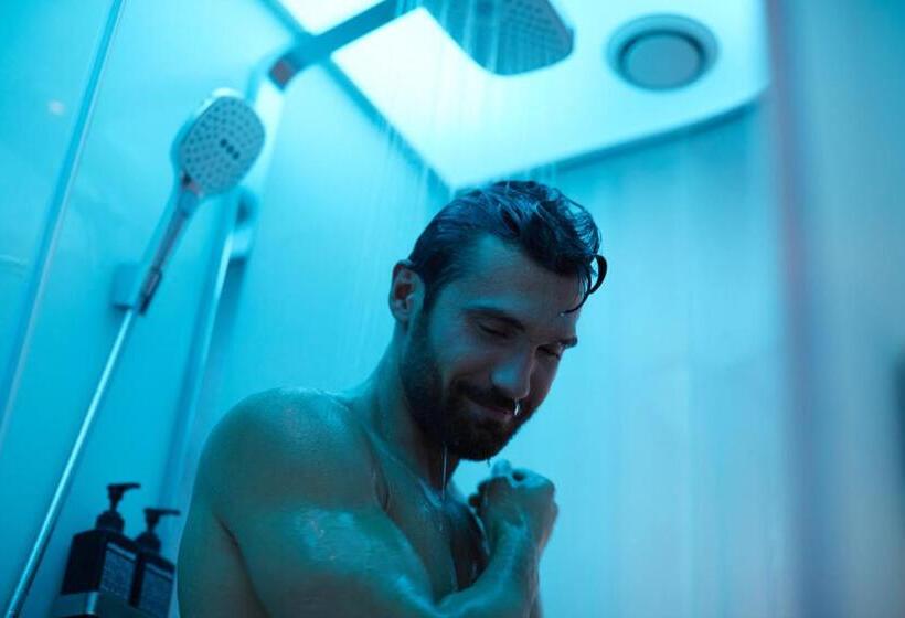 스탠다드 룸 킹사이즈 침대, Citizenm New York Bowery